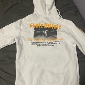 Hoodie pre loved size small